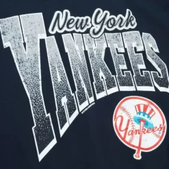 Apparel Mitchell & Ness T-Shirts & Tops-Arched Vintage Logo Tee New York Yankees