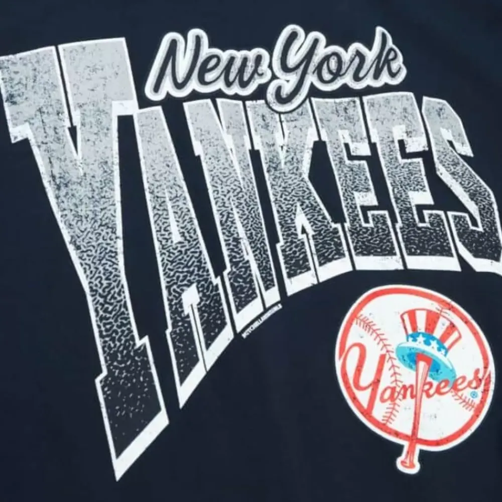 Apparel Mitchell & Ness T-Shirts & Tops-Arched Vintage Logo Tee New York Yankees