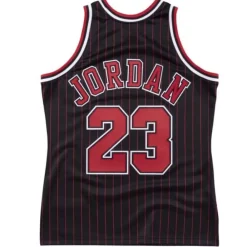 Jerseys Mitchell & Ness -Authentic Jersey Chicago Bulls 1995-96 Michael Jordan