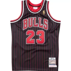 Jerseys Mitchell & Ness -Authentic Jersey Chicago Bulls Alternate 1996-97 Michael Jordan