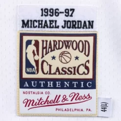 Jerseys Mitchell & Ness -Authentic Jersey Chicago Bulls 1996-97 Michael Jordan