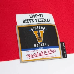 Jerseys Mitchell & Ness -Blue Line Steve Yzerman Detroit Red Wings Dark 1996 Jersey