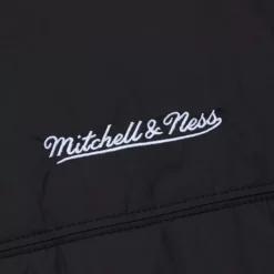 Apparel Mitchell & Ness Jackets & Outerwear-Branded In The Clutch Puffer Vest Vintage Logo