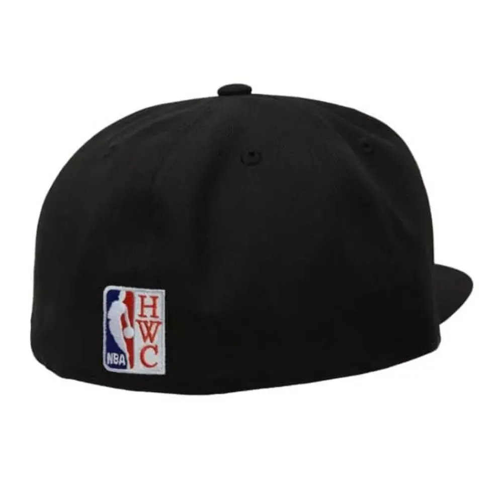 Headwear Mitchell & Ness -Chain Stitch Fitted Hwc New York Knicks