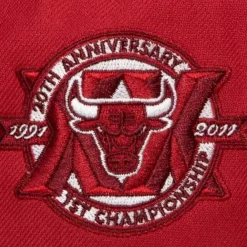 Headwear Mitchell & Ness -Cherry Bomb Fitted Hwc Chicago Bulls