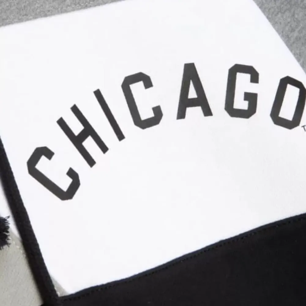 Apparel Mitchell & Ness Hoodies & Sweatshirts-Color Blocked Fleece Hoodie Chicago White Sox