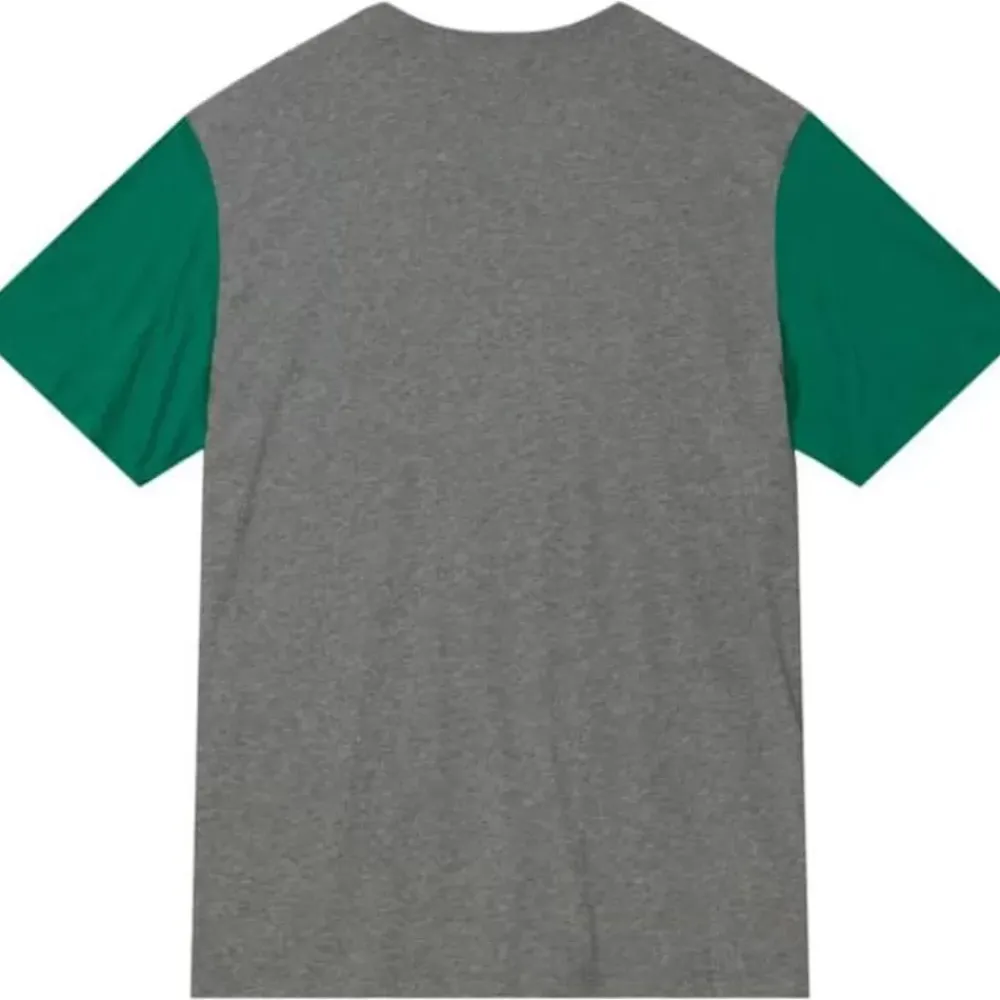 Apparel Mitchell & Ness T-Shirts & Tops-Color Blocked S/S Tee Milwaukee Bucks