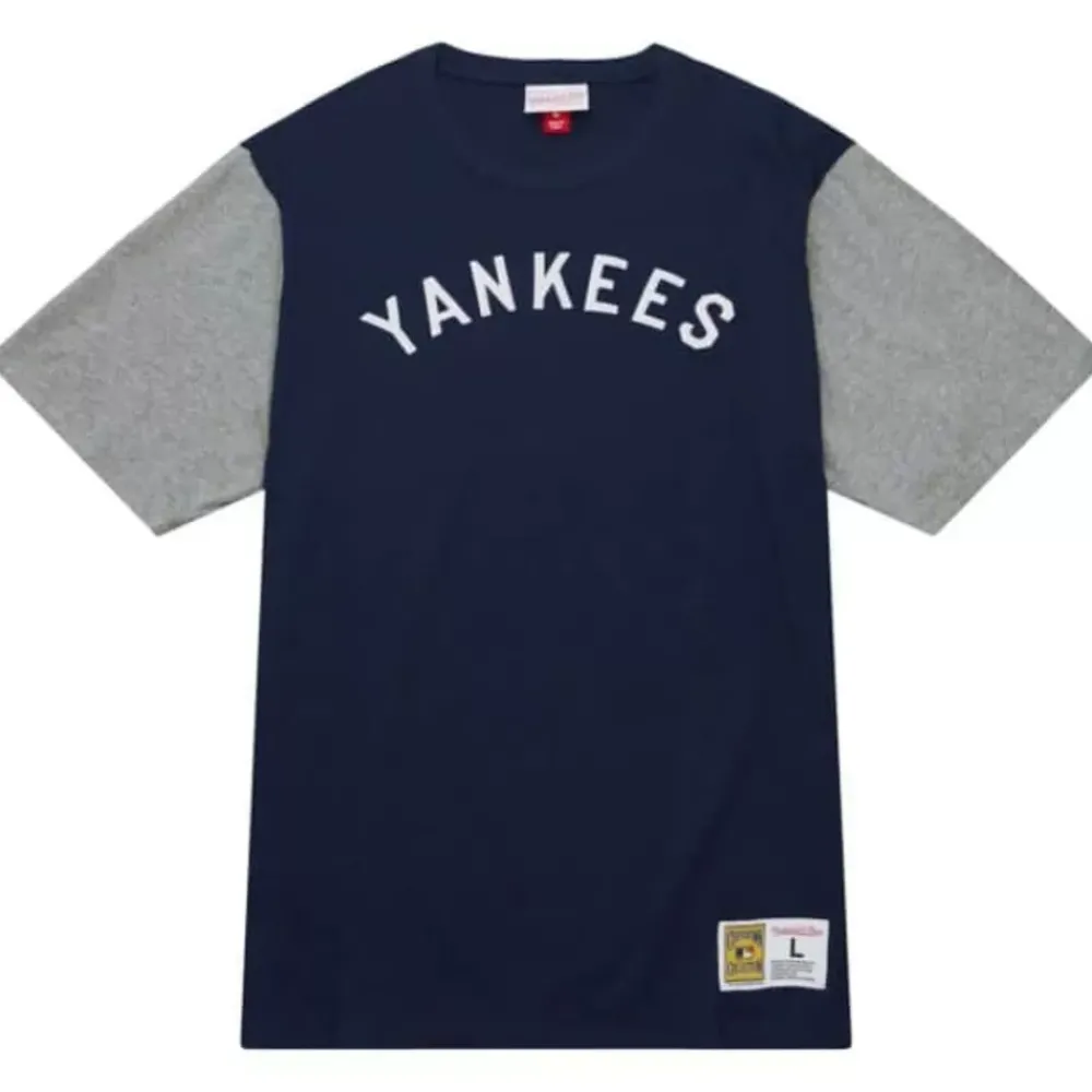 Apparel Mitchell & Ness T-Shirts & Tops-Color Blocked Ss Tee New York Yankees