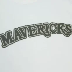 Apparel Mitchell & Ness T-Shirts & Tops-Cream Ss Tee Dallas Mavericks