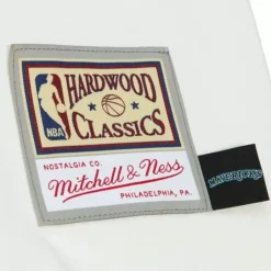 Apparel Mitchell & Ness T-Shirts & Tops-Cream Ss Tee Dallas Mavericks