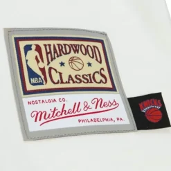 Apparel Mitchell & Ness T-Shirts & Tops-Cream Ss Tee New York Knicks