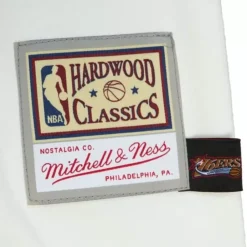 Apparel Mitchell & Ness T-Shirts & Tops-Cream Ss Tee Philadelphia 76Ers
