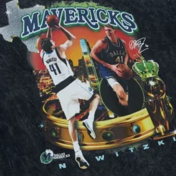 Apparel Mitchell & Ness T-Shirts & Tops-Crowned Tee Dallas Mavericks Dirk Nowitzki