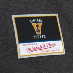 Apparel Mitchell & Ness T-Shirts & Tops-Cup Chase Tee Boston Bruins