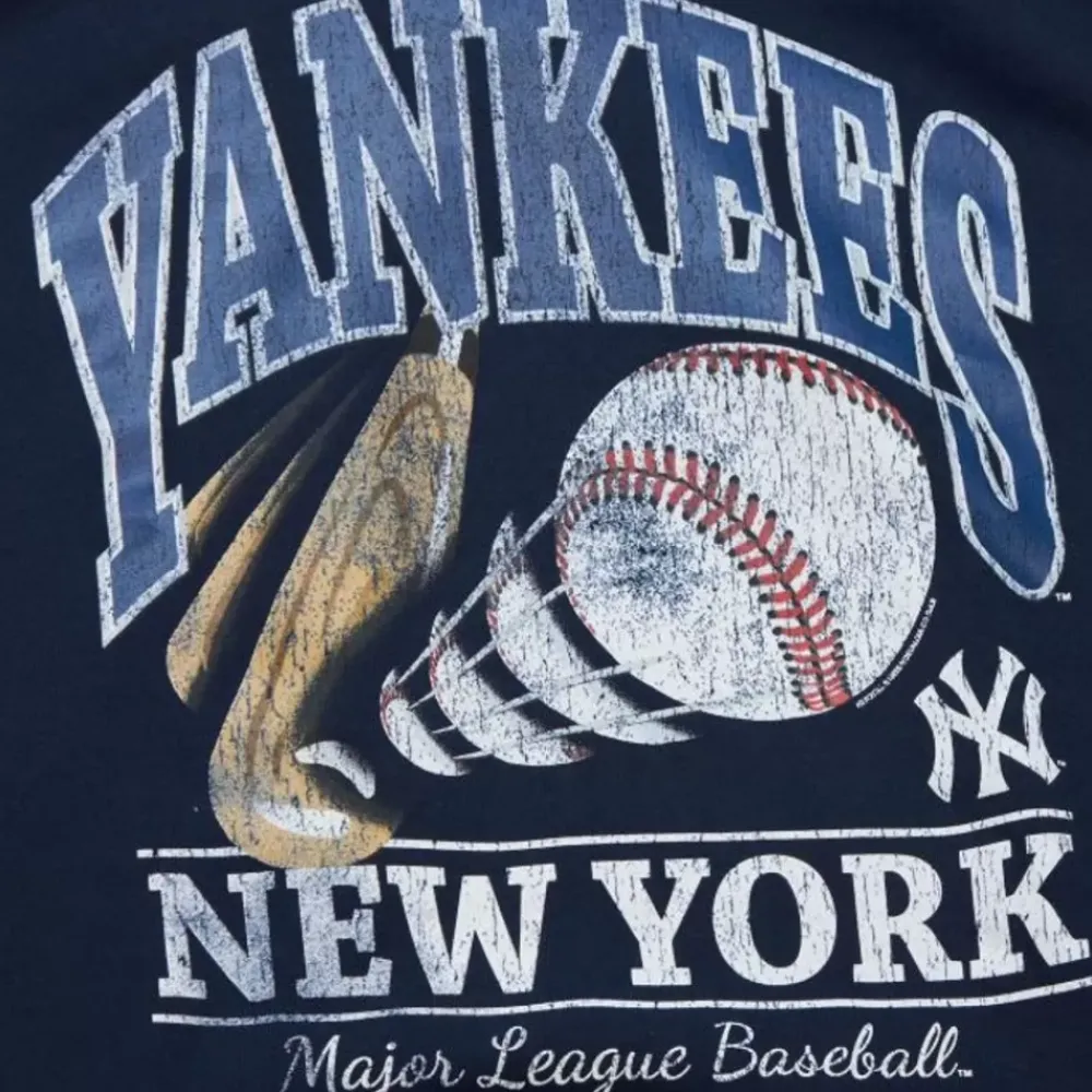 Apparel Mitchell & Ness Hoodies & Sweatshirts-Easy Cool Crewneck Sweatshirt New York Yankees