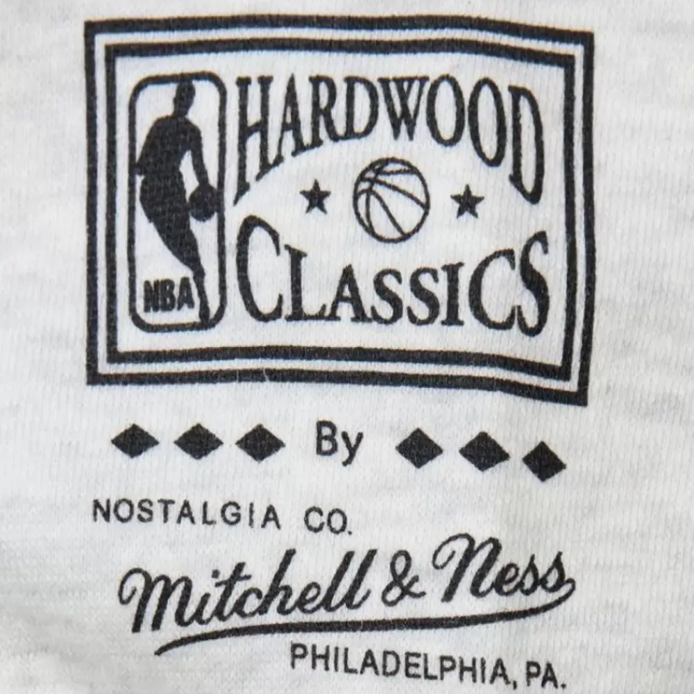 Apparel Mitchell & Ness Hoodies & Sweatshirts-Easy Cool Crewneck Sweatshirt Chicago Bulls