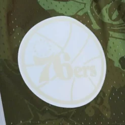 Apparel Mitchell & Ness Shorts-Ghost Green Camo Swingman Philadelphia 76Ers 1996-97 Shorts