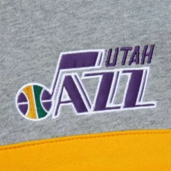 Apparel Mitchell & Ness Hoodies & Sweatshirts-Head Coach Hoodie Utah Jazz