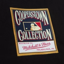 Apparel Mitchell & Ness T-Shirts & Tops-Heritage Tee Pittsburgh Pirates Roberto Clemente