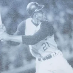 Apparel Mitchell & Ness T-Shirts & Tops-Highlight Sublimated Player Tee Pittsburgh Pirates Roberto Clemente