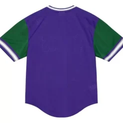 Apparel Mitchell & Ness T-Shirts & Tops-Hwc Night Mesh V-Neck Milwaukee Bucks