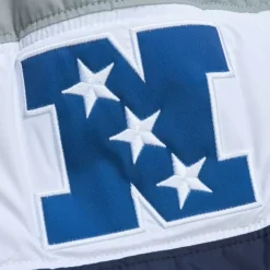 Apparel Mitchell & Ness Jackets & Outerwear-In The Clutch Puffer Jacket Vintage Logo Dallas Cowboys