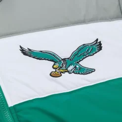 Apparel Mitchell & Ness Jackets & Outerwear-In The Clutch Puffer Jacket Vintage Logo Philadelphia Eagles