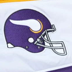 Apparel Mitchell & Ness Jackets & Outerwear-In The Clutch Puffer Jacket Vintage Logo Minnesota Vikings