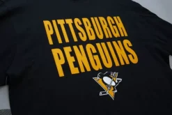 Apparel Mitchell & Ness T-Shirts & Tops-Legendary Slub S/S Tee Pittsburgh Penguins