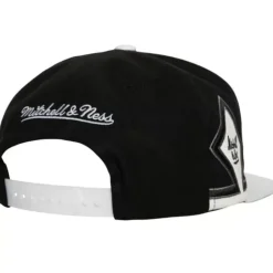 Headwear Mitchell & Ness - Diamond Snapback