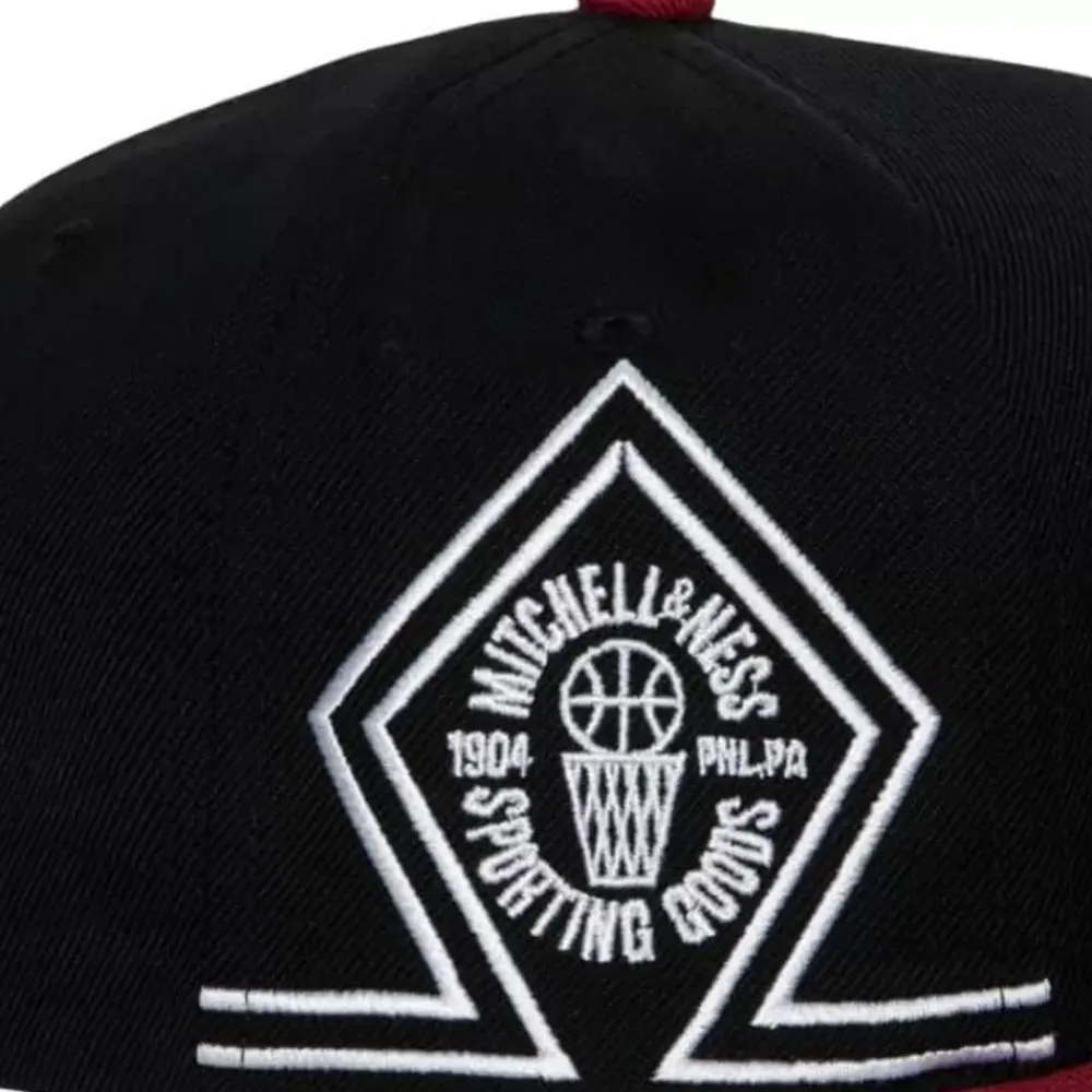 Headwear Mitchell & Ness - Varsity Snapback