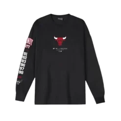 Apparel Mitchell & Ness T-Shirts & Tops-M&N X Br World Tour Long Sleeve Chicago Bulls