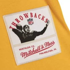 Apparel Mitchell & Ness T-Shirts & Tops-Name & Number Long Sleeve Tee Tampa Bay Buccaneers 2002 Mike Alstott