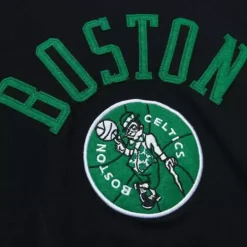 Apparel Mitchell & Ness Big Kids-Overtime Win V-Neck Boston Celtics