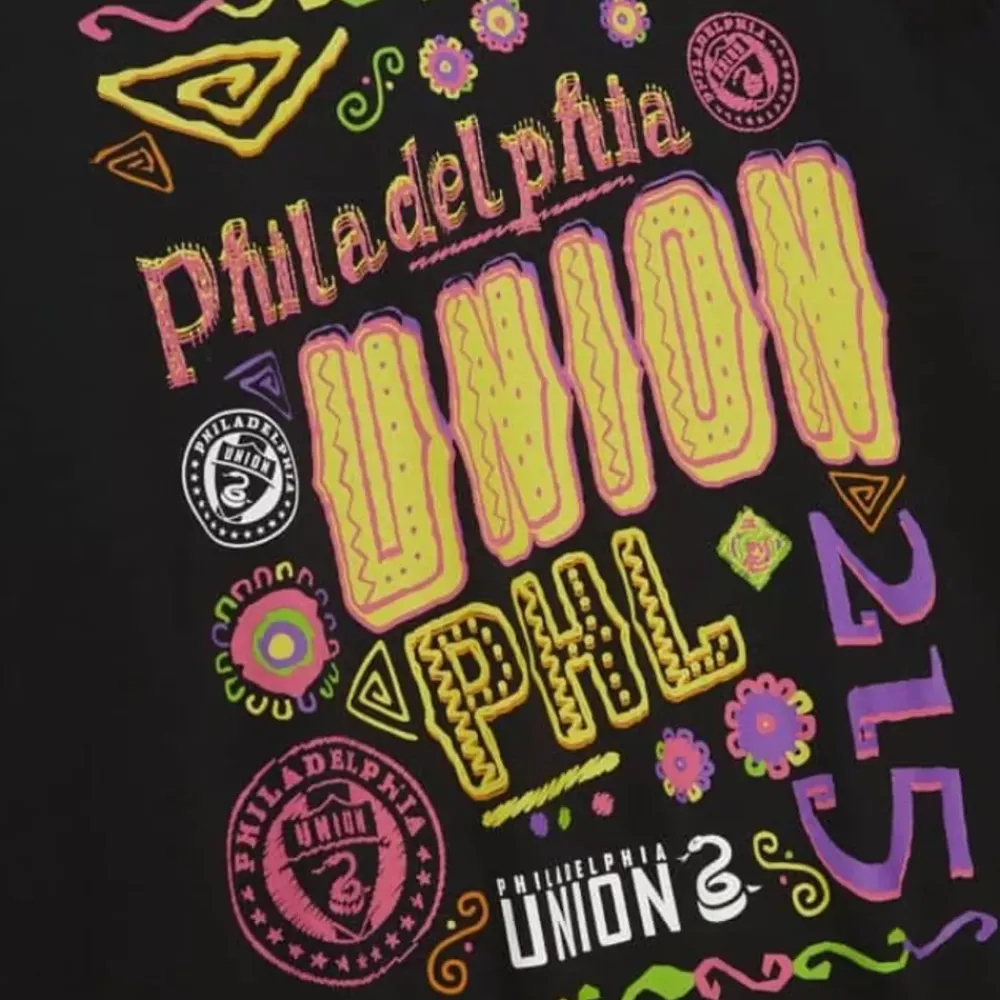 Apparel Mitchell & Ness T-Shirts & Tops-Papel Picado Ls Tee Philadelphia Union