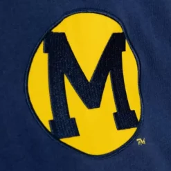 Apparel Mitchell & Ness T-Shirts & Tops-Play By Play 2.0 S/S Tee University Of Michigan