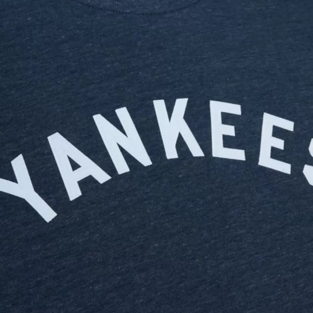 Apparel Mitchell & Ness Hoodies & Sweatshirts-Playoff Win 2.0 Crew Vintage New York Yankees