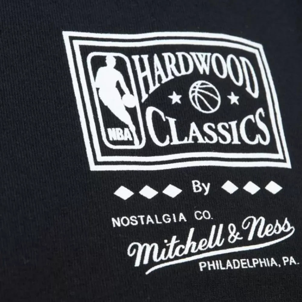 Apparel Mitchell & Ness T-Shirts & Tops-Rock On Tour Ss Tee Hwc Chicago Bulls