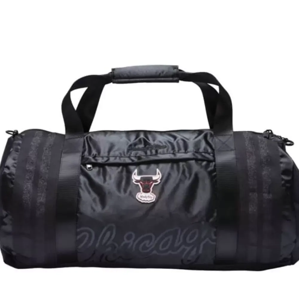 Apparel Mitchell & Ness Accessories-Satin Duffel Bag Chicago Bulls