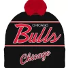 Headwear Mitchell & Ness -Script Pom Beanie Hwc Chicago Bulls