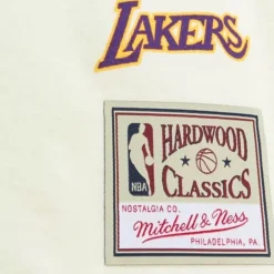 Apparel Mitchell & Ness T-Shirts & Tops-Sidewalk Sketch Ss Tee Hwc Los Angeles Lakers