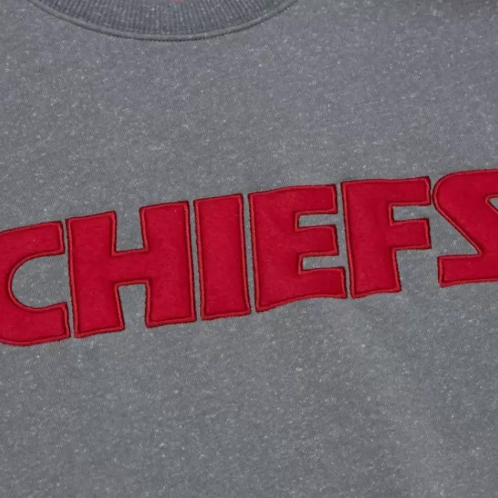 Apparel Mitchell & Ness Hoodies & Sweatshirts-Snow Washed Fleece Crew Kansas City Chiefs