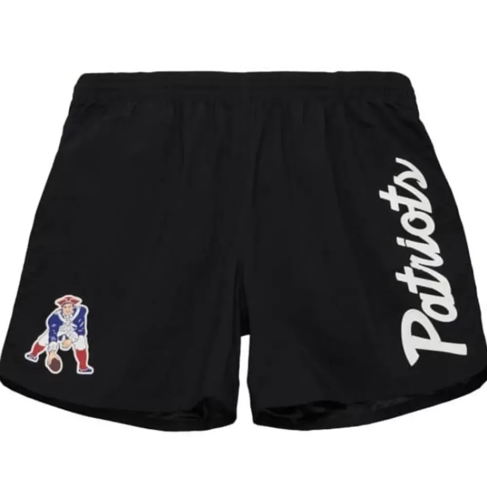 Apparel Mitchell & Ness Shorts-Team Essentials Nylon Shorts New England Patriots
