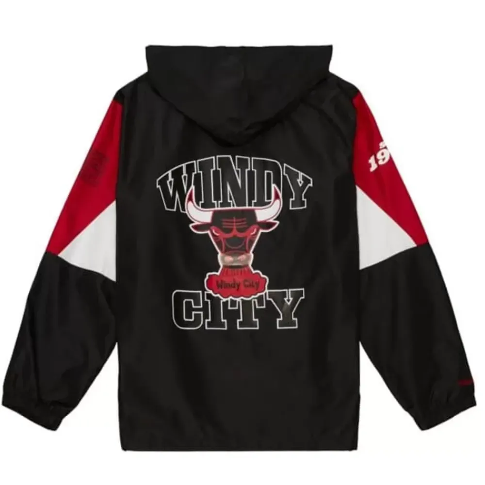 Apparel Mitchell & Ness Jackets & Outerwear-Team Origins Pullover Anorak Chicago Bulls