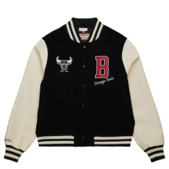 Apparel Mitchell & Ness Jackets & Outerwear-Unisex Varsity Jacket Chicago Bulls