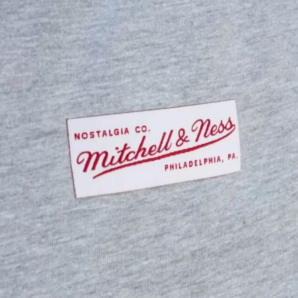 Apparel Mitchell & Ness T-Shirts & Tops-Vintage Arch Tee University Of Kentucky