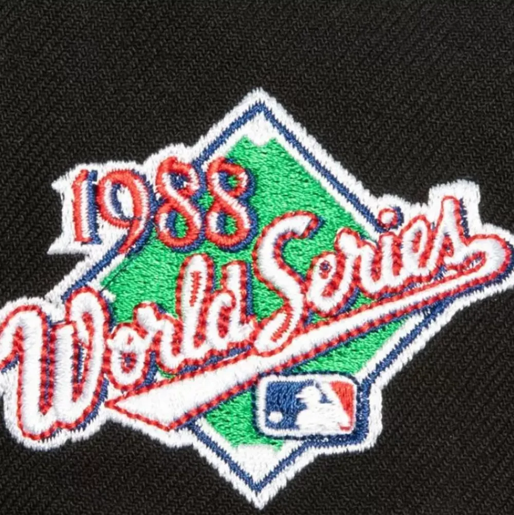 Headwear Mitchell & Ness -World Series Champions Snapback Coop Los Angeles Dodgers